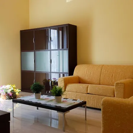 Ur-nest Gigli 1 Bedroom Болонья