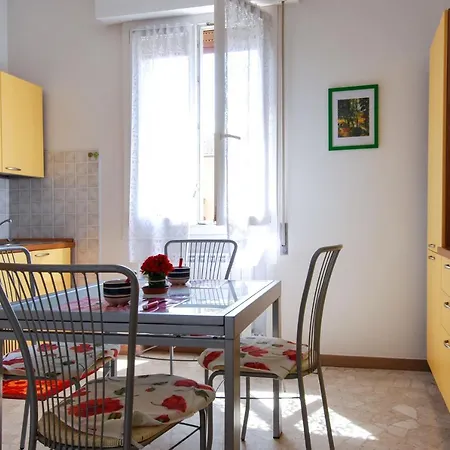 Ur-nest Gigli 1 Bedroom Lägenhet Bologna