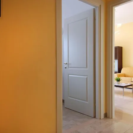 Ur-nest Gigli 1 Bedroom Апартаменты